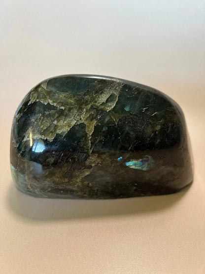 Labradorite E | Aurora Bloom - The Aquarian Alchemist