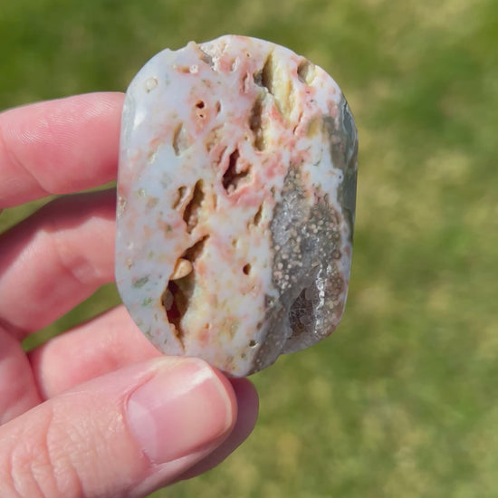Sea Jasper Palm Stone | Ocean Mist.